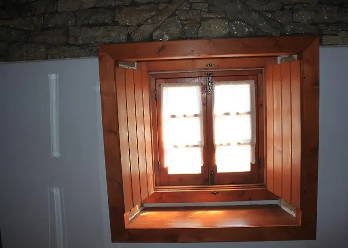 Chou Da Covinha Arrimal